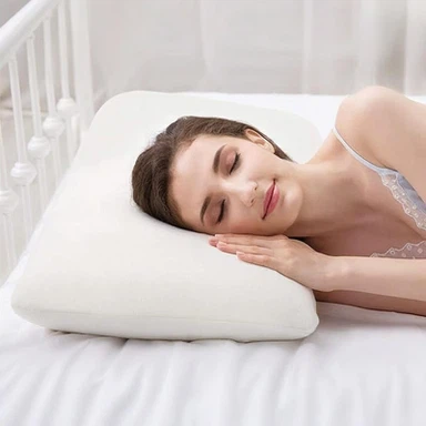 Fastur rifinn Memory Foam koddi